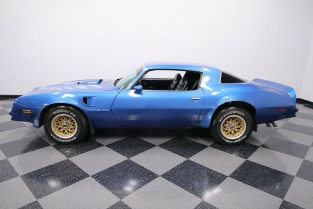 Pontiac Firebird 1978 image number 2