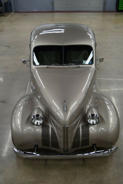 Pontiac Silver Streak 1939 image number 7