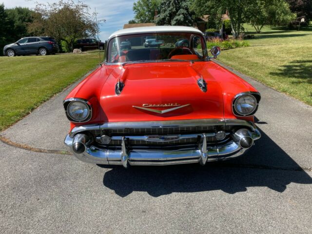 Chevrolet Bel Air/150/210 1957 image number 12