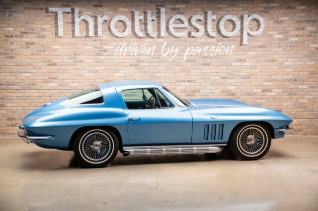 Chevrolet Corvette 1966 image number 27