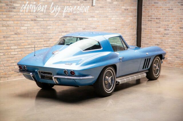 Chevrolet Corvette 1966 image number 29