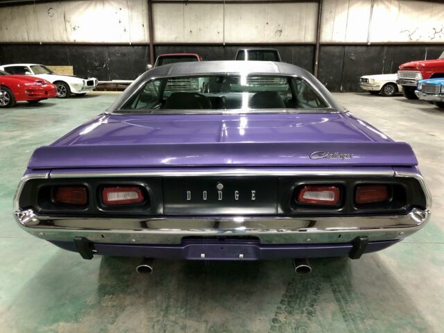 Dodge Challenger 1972 image number 3