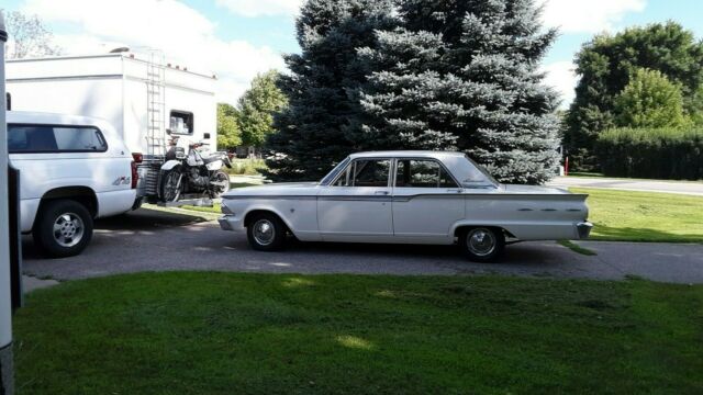 Ford Fairlane 1962 image number 1