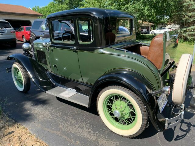 Ford Model A 1930 image number 16