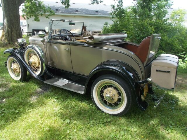 Ford Model A 1930 image number 1