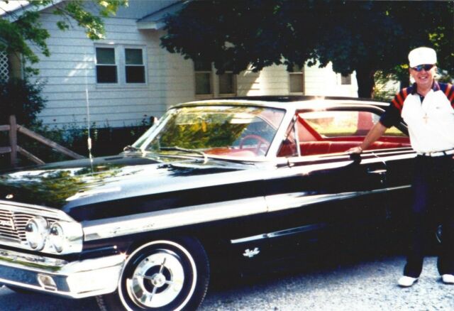 Ford Galaxie 1964 image number 1