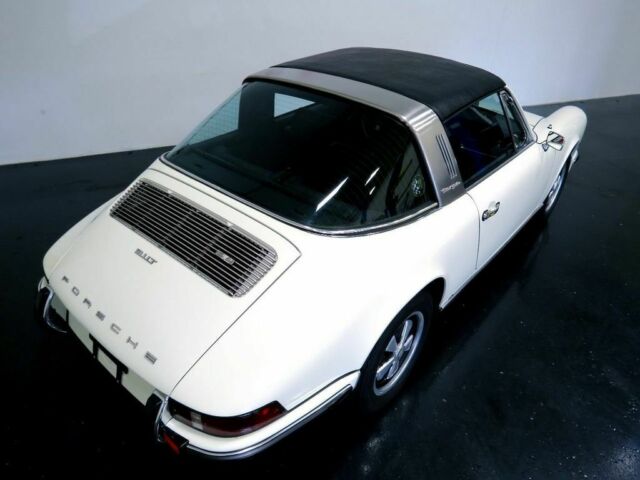 Porsche 911 1973 image number 22