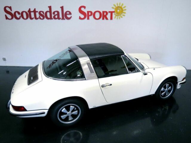 Porsche 911 1973 image number 9