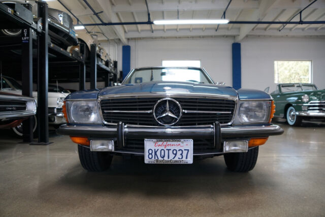 Mercedes-Benz 350SL V8 Roadster 1972 image number 11