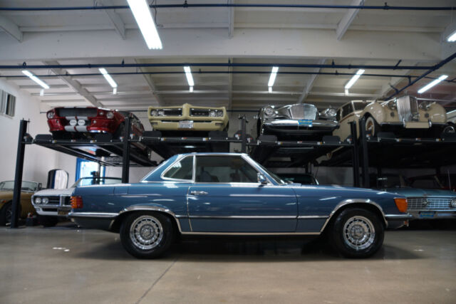 Mercedes-Benz 350SL V8 Roadster 1972 image number 2