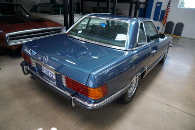 Mercedes-Benz 350SL V8 Roadster 1972 image number 20