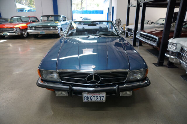 Mercedes-Benz 350SL V8 Roadster 1972 image number 33