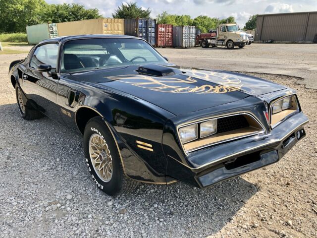 Pontiac Trans Am 1977 image number 29