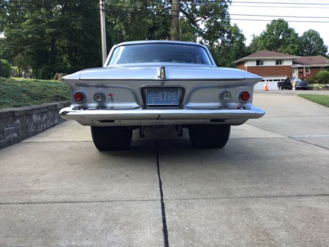 Plymouth Savoy 1962 image number 3