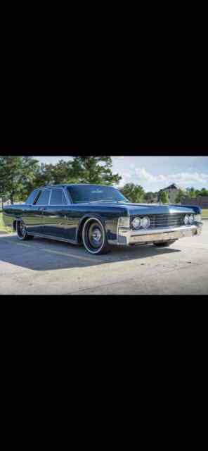 Lincoln Continental 1965 image number 1