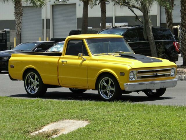 Chevrolet C-10 1968 image number 35