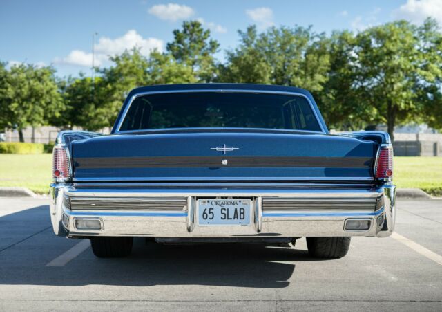 Lincoln Continental 1965 image number 7