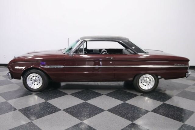 Ford Falcon 1963 image number 2