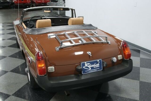 MG MGB 1979 image number 10