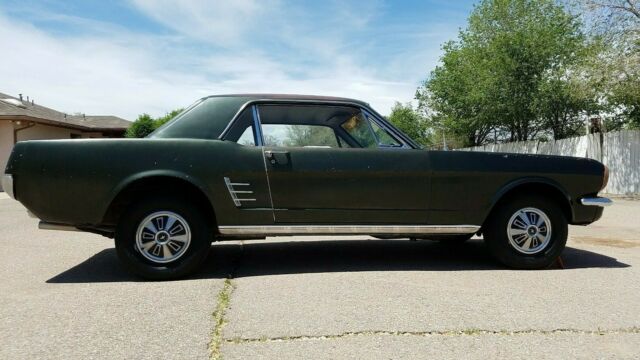 Ford Mustang 1966 image number 2