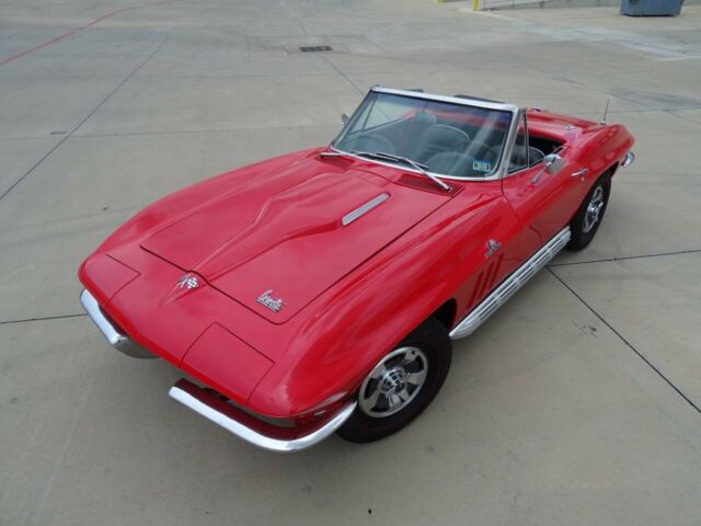 Chevrolet Corvette 1966 image number 17