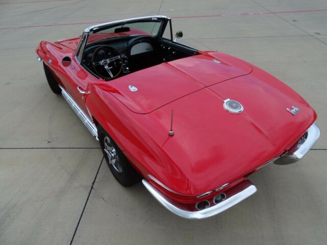 Chevrolet Corvette 1966 image number 22