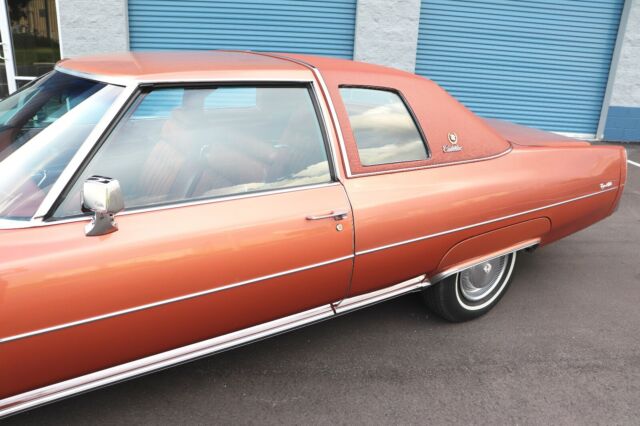 Cadillac DeVille 1974 image number 8