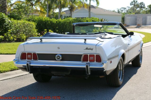 Ford Mustang 1973 image number 30