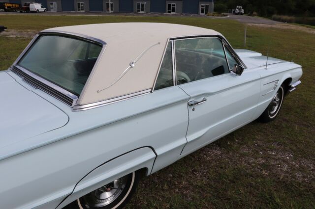 Ford Thunderbird 1965 image number 7