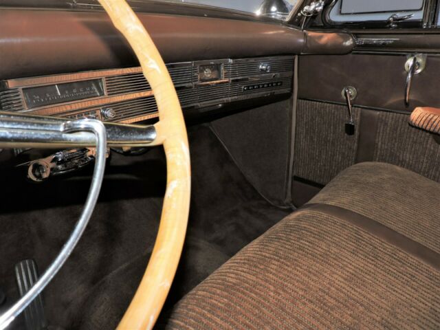 Chrysler Town & Country 1950 image number 35