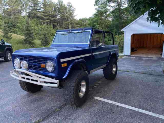 Ford Bronco 1976 image number 1