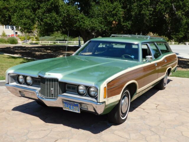 Ford LTD, COUNTRY SQUIRE 1971 image number 30