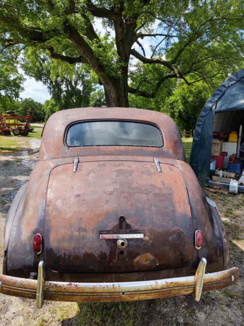 Chevrolet Special Deluxe 1940 image number 16