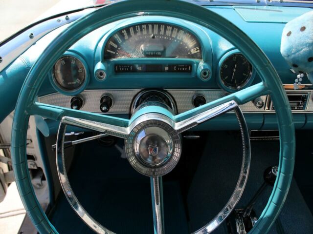 Ford Thunderbird 1956 image number 34