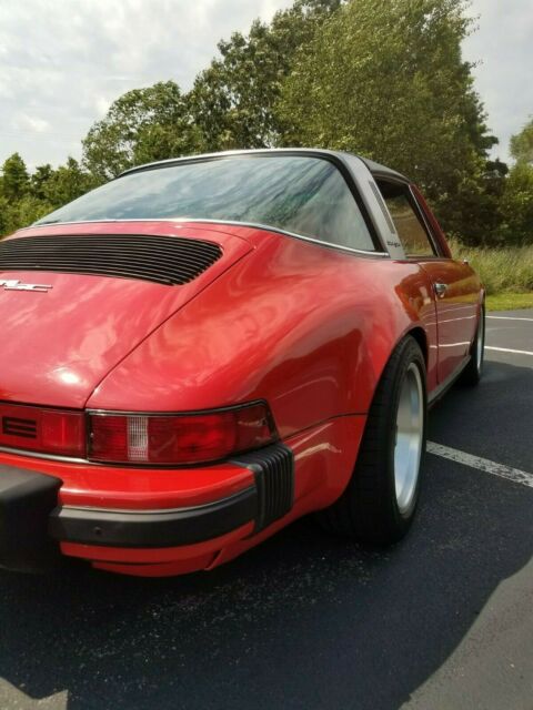 Porsche 911 1978 image number 21