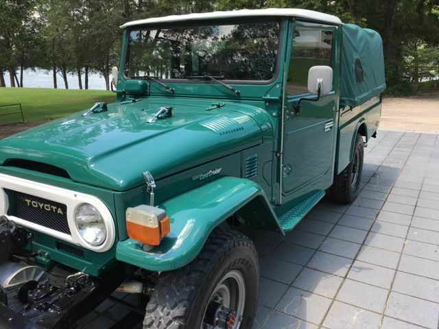 Toyota FJ Cruiser 1978 image number 35