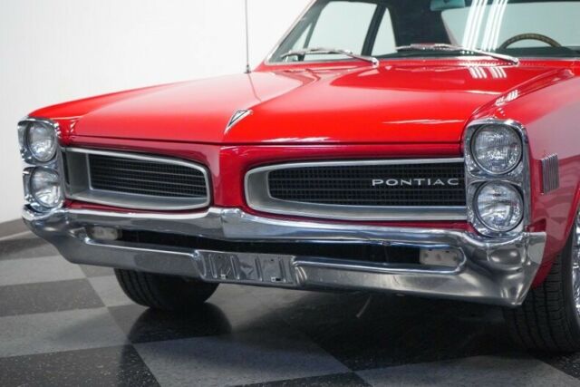 Pontiac Le Mans 1966 image number 46