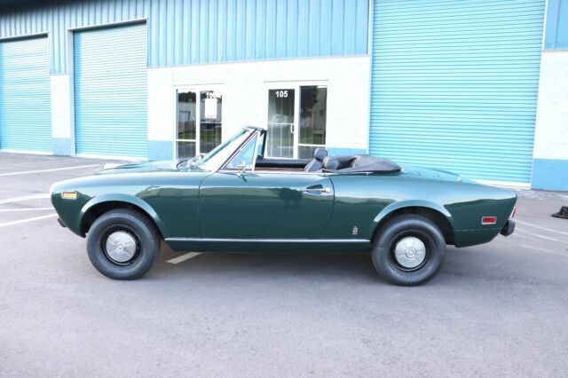 Fiat 124 Spider 1975 image number 17