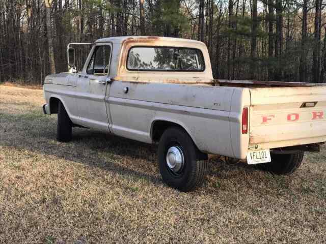 Ford F250 1967 image number 1