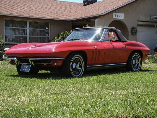 Chevrolet Corvette 1965 image number 26