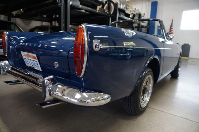 Rootes Sunbeam Tiger Mark I Convertible 1965 image number 38