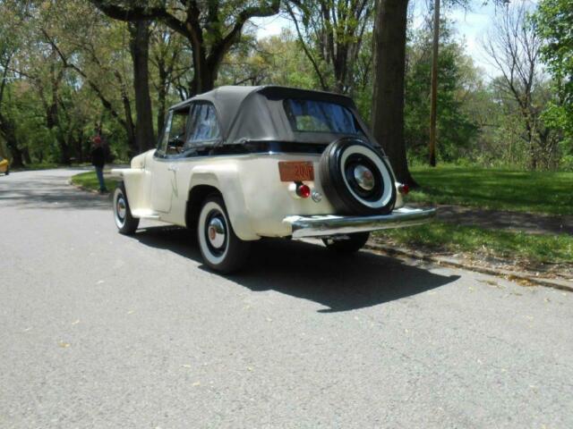 Willys Jeepster 1949 image number 14