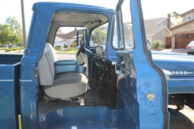 Ford F-100 1960 image number 11