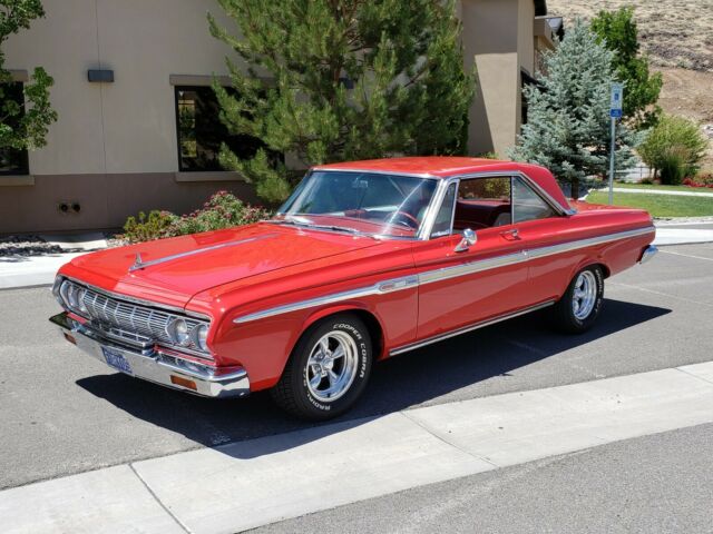 Plymouth Fury 1964 image number 1