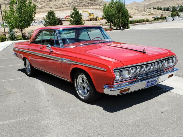 Plymouth Fury 1964 image number 18