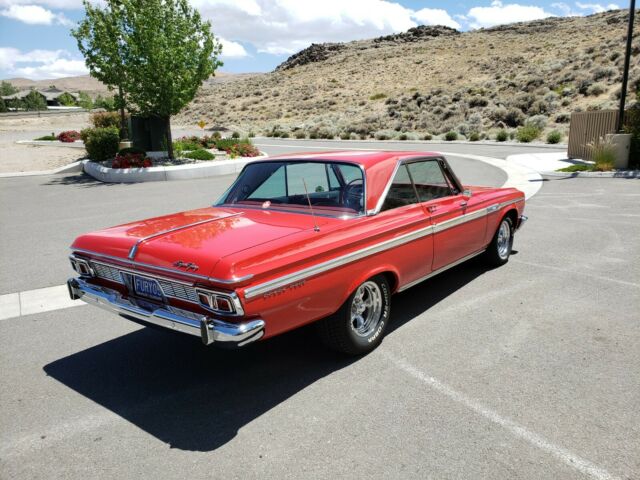 Plymouth Fury 1964 image number 2