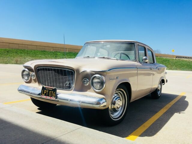 Studebaker Lark 1961 image number 0