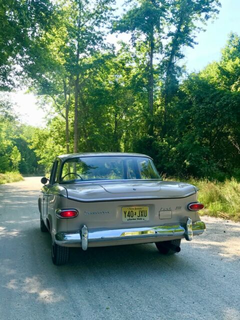 Studebaker Lark 1961 image number 27