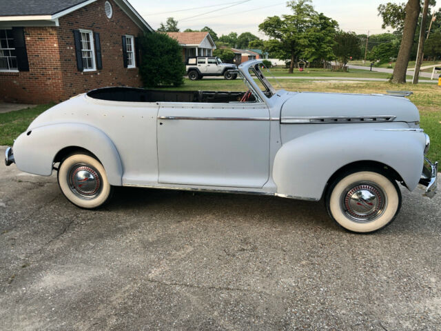 Chevrolet Special Deluxe 1941 image number 22