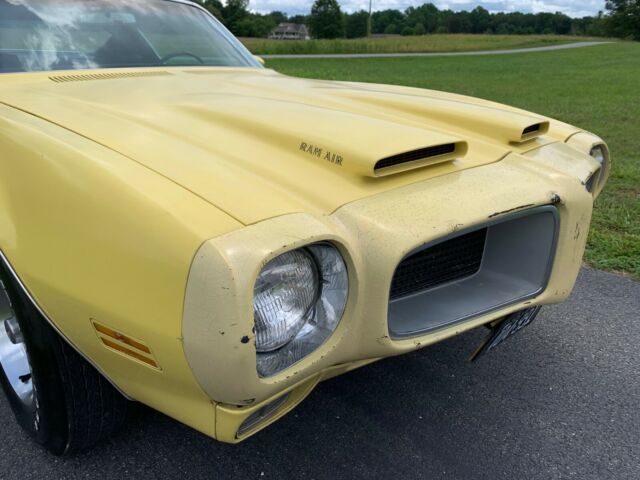 Pontiac Firebird 1970 image number 2